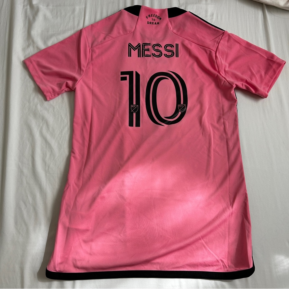 adidas Inter Miami Messi Women’s Jersey 24/25